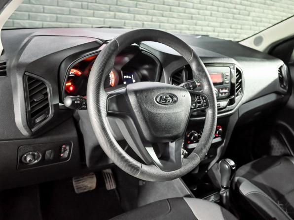 Lada (ВАЗ) XRAY I с пробегом 2021 года, цена 1 300 000 рублей, 72470 км, хэтчбек, Автокод Объявления