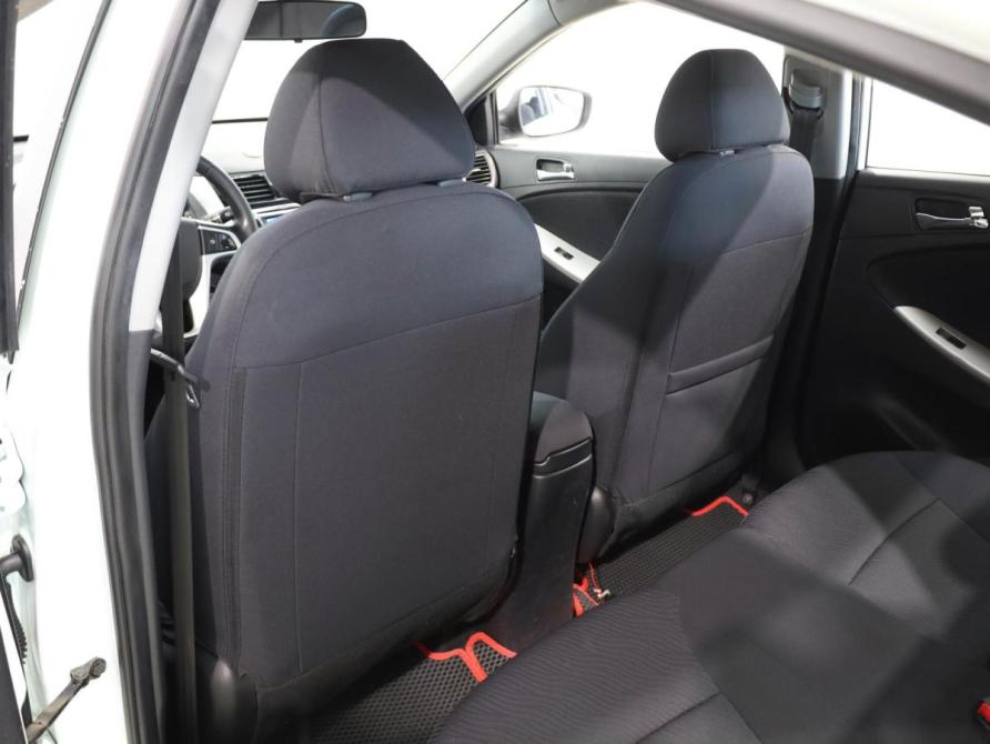 Hyundai Solaris I Ростов-на-Дону  - изображение 11
