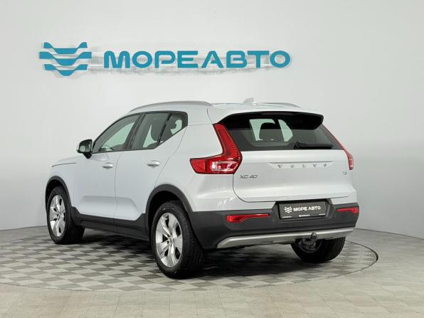 Volvo XC40 I с пробегом 2019 года, цена 2 450 000 рублей, 94388 км, внедорожник, Автокод Объявления