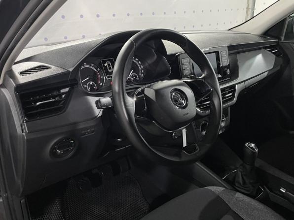 Skoda Rapid II с пробегом 2022 года, цена 1 530 000 рублей, 137005 км, лифтбек, Автокод Объявления