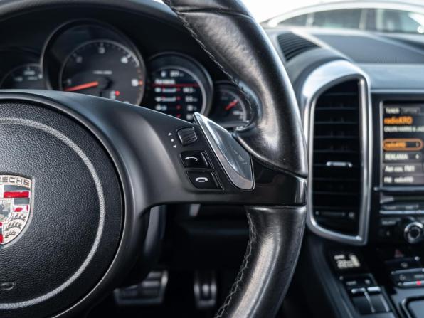 Porsche Cayenne II (958) с пробегом 2010 года, цена 2 699 000 рублей, 258500 км, внедорожник, Автокод Объявления