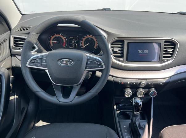 Lada (ВАЗ) Vesta I Рестайлинг (NG) с пробегом 2024 года, цена 1 270 000 рублей, 10001 км, седан, Автокод Объявления