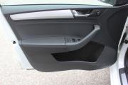 Skoda Rapid I Рестайлинг Белгород  - изображение 37