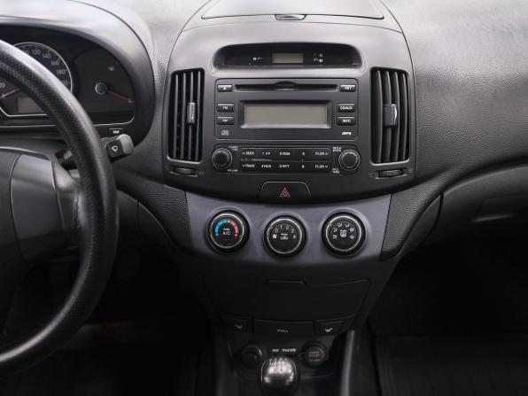 Hyundai Elantra IV (HD) с пробегом 2009 года, цена 454 000 рублей, 218522 км, седан, Автокод Объявления