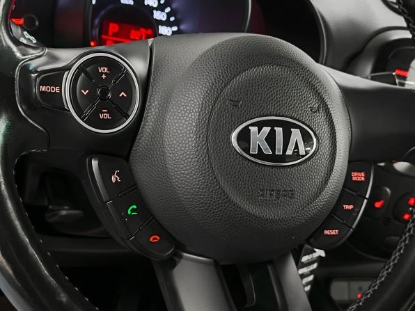 Kia Soul II Рестайлинг с пробегом 2017 года, цена 1 445 700 рублей, 86592 км, хэтчбек, Автокод Объявления