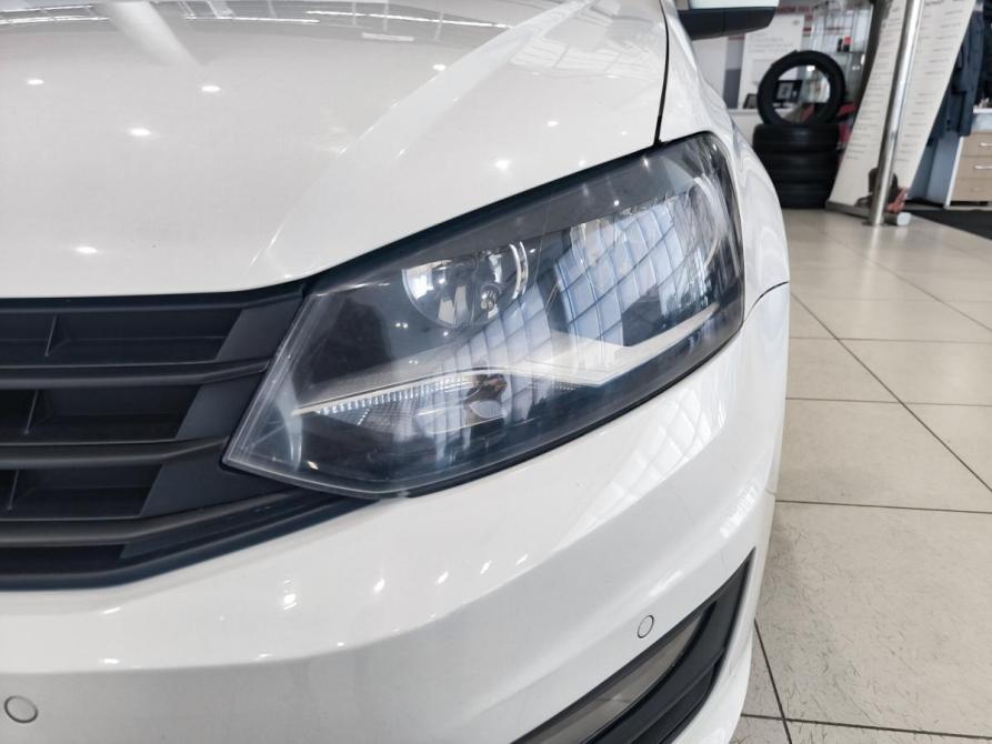 Volkswagen Polo V Рестайлинг Казань  - изображение 21