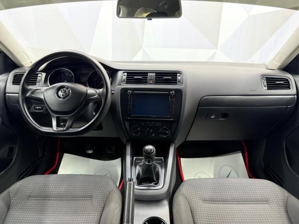 Volkswagen Jetta VI Рестайлинг с пробегом 2015 года, цена 1 160 000 рублей, 106837 км, седан, Автокод Объявления