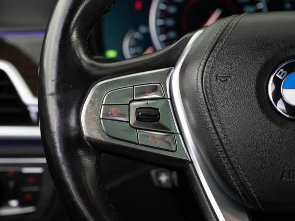 BMW 7 серии VI (G11/G12) с пробегом 2016 года, цена 3 233 055 рублей, 98772 км, седан, Автокод Объявления