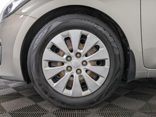 Kia Ceed II Рестайлинг с пробегом 2016 года, цена 1 400 000 рублей, 76045 км, хэтчбек, Автокод Объявления