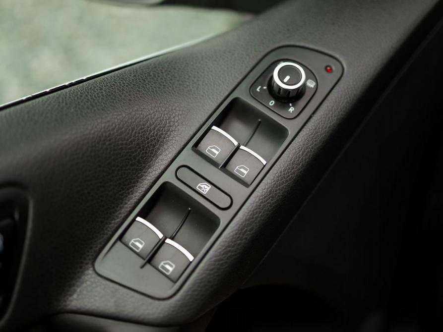 Volkswagen Tiguan I Рестайлинг Ижевск  - изображение 13