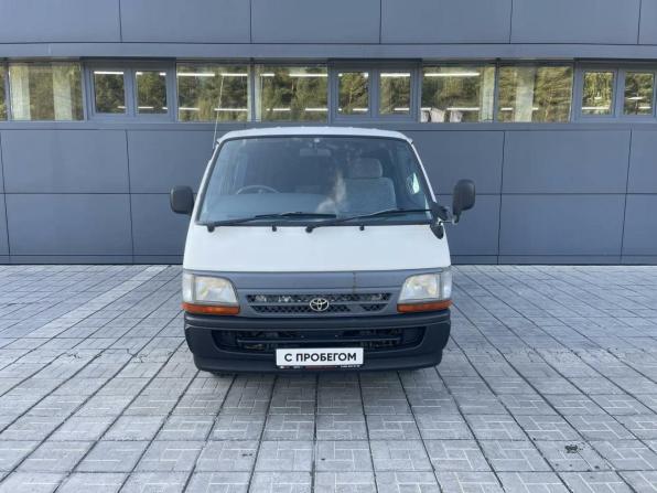 Toyota HiAce H100 с пробегом 2002 года, цена 690 000 рублей, 312000 км, минивэн, Автокод Объявления