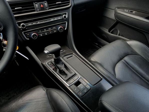 Kia Optima IV с пробегом 2018 года, цена 1 690 000 рублей, 94906 км, седан, Автокод Объявления