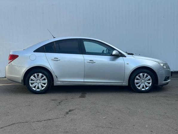 Chevrolet Cruze I Рестайлинг с пробегом 2012 года, цена 475 000 рублей, 302124 км, седан, Автокод Объявления