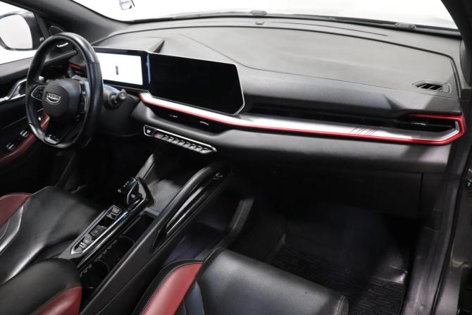 Geely Coolray I Рестайлинг с пробегом 2024 года, цена 1 981 000 рублей, 57000 км, внедорожник, Автокод Объявления