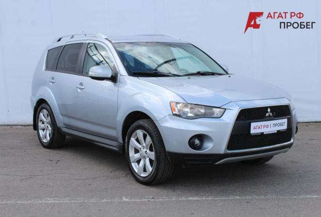 Mitsubishi Outlander II Рестайлинг с пробегом 2010 года, цена 1 090 000 рублей, 217762 км, внедорожник, Автокод Объявления