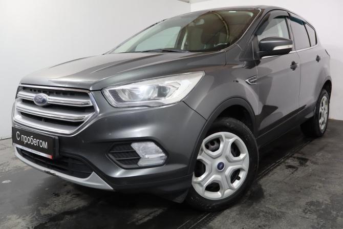 Ford Kuga II Рестайлинг с пробегом 2018 года, цена 1 549 000 рублей, 127000 км, внедорожник, Автокод Объявления