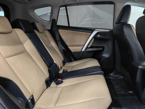 Toyota RAV4 IV (XA40) Рестайлинг с пробегом 2016 года, цена 2 500 000 рублей, 129362 км, внедорожник, Автокод Объявления
