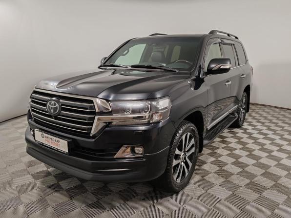 Toyota Land Cruiser 200 Series Рестайлинг 2 с пробегом 2017 года, цена 5 849 000 рублей, 300215 км, внедорожник, Автокод Объявления
