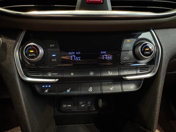 Hyundai Santa Fe IV с пробегом 2019 года, цена 3 020 000 рублей, 113084 км, внедорожник, Автокод Объявления