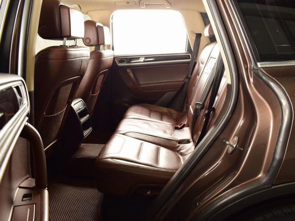 Volkswagen Touareg II с пробегом 2011 года, цена 1 799 995 рублей, 314265 км, внедорожник, Автокод Объявления