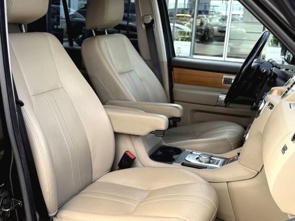 Land Rover Discovery IV Рестайлинг с пробегом 2014 года, цена 2 580 000 рублей, 191598 км, внедорожник, Автокод Объявления
