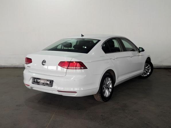 Volkswagen Passat B8 с пробегом 2018 года, цена 2 100 000 рублей, 93997 км, седан, Автокод Объявления