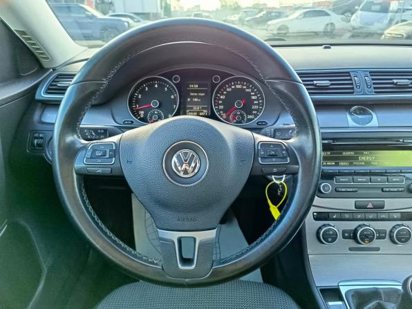 Volkswagen Passat B7 с пробегом 2013 года, цена 1 199 995 рублей, 143642 км, седан, Автокод Объявления