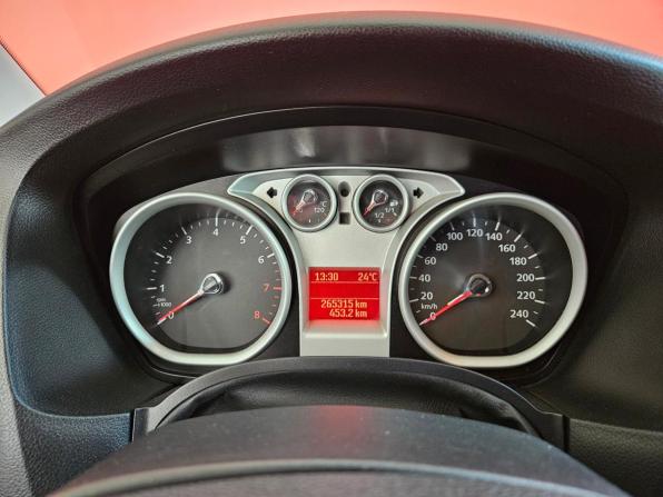 Ford Focus II Рестайлинг с пробегом 2011 года, цена 550 000 рублей, 265026 км, хэтчбек, Автокод Объявления