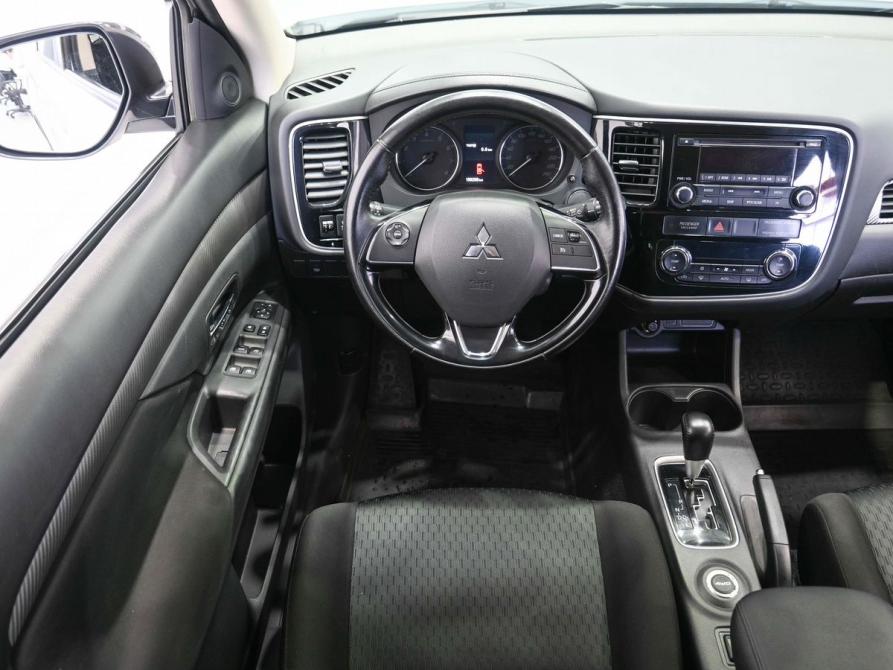 Mitsubishi Outlander III Рестайлинг 2 Ростов-на-Дону  - изображение 12