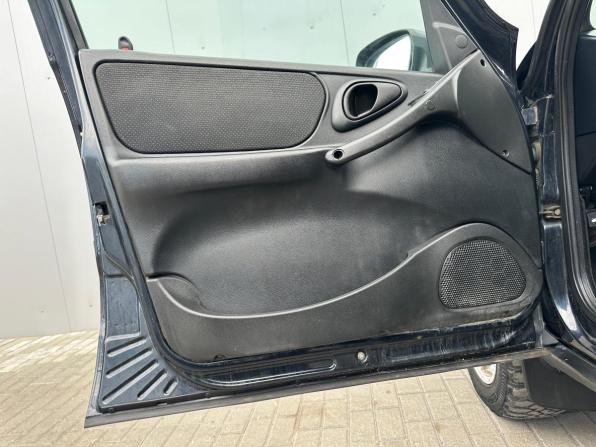 Chevrolet Niva I Рестайлинг с пробегом 2015 года, цена 682 000 рублей, 125000 км, внедорожник, Автокод Объявления
