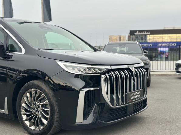 Voyah Dream I с пробегом 2023 года, цена 8 750 000 рублей, 52512 км, минивэн, Автокод Объявления