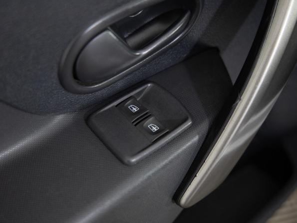 Renault Sandero II с пробегом 2014 года, цена 799 000 рублей, 84488 км, хэтчбек, Автокод Объявления
