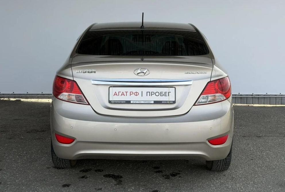 Hyundai Solaris I Киров  - изображение 7