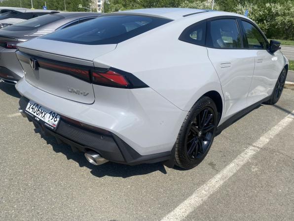 Changan UNI-V I с пробегом 2024 года, цена 2 550 000 рублей, 934 км, лифтбек, Автокод Объявления