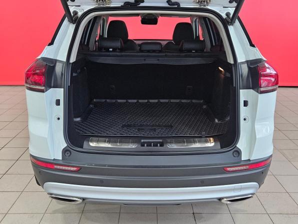 Geely Atlas Pro с пробегом 2023 года, цена 2 250 000 рублей, 59356 км, внедорожник, Автокод Объявления