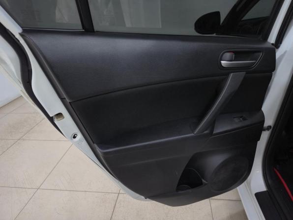 Mazda 3 II (BL) Рестайлинг с пробегом 2012 года, цена 790 000 рублей, 205000 км, седан, Автокод Объявления
