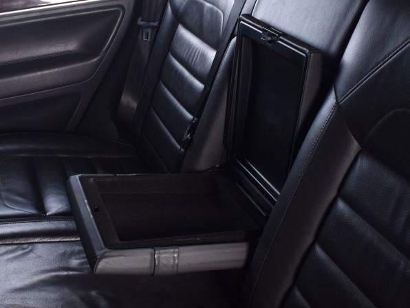 Volkswagen Touareg I Рестайлинг с пробегом 2008 года, цена 1 099 995 рублей, 205178 км, внедорожник, Автокод Объявления