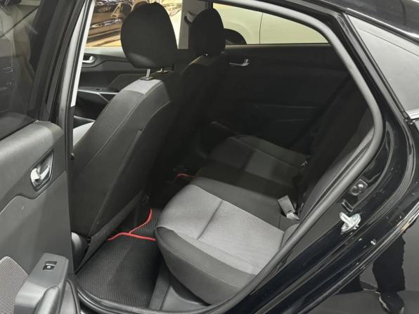 Hyundai Solaris II Рестайлинг с пробегом 2021 года, цена 1 277 000 рублей, 70000 км, седан, Автокод Объявления