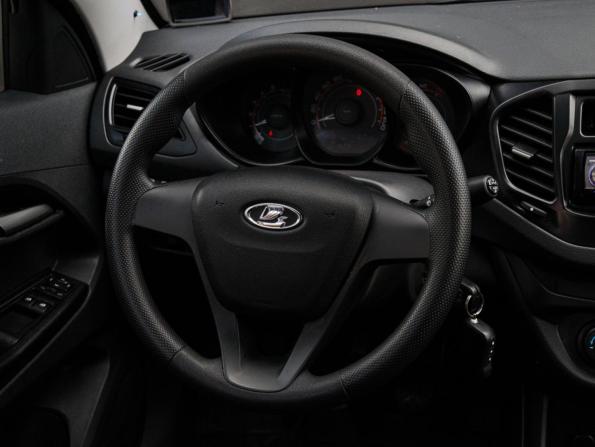 Lada (ВАЗ) Vesta I с пробегом 2017 года, цена 699 000 рублей, 72134 км, седан, Автокод Объявления