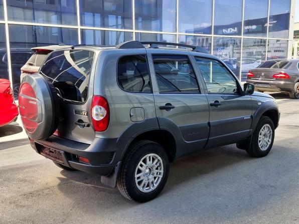Chevrolet Niva I Рестайлинг с пробегом 2017 года, цена 849 000 рублей, 73389 км, внедорожник, Автокод Объявления
