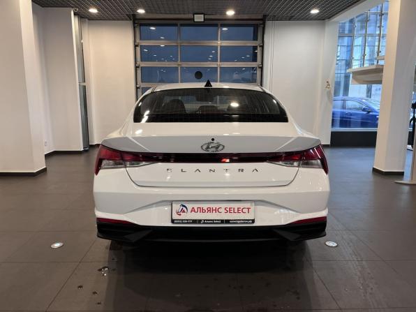 Hyundai Elantra VII (CN7) с пробегом 2022 года, цена 2 020 000 рублей, 107355 км, седан, Автокод Объявления