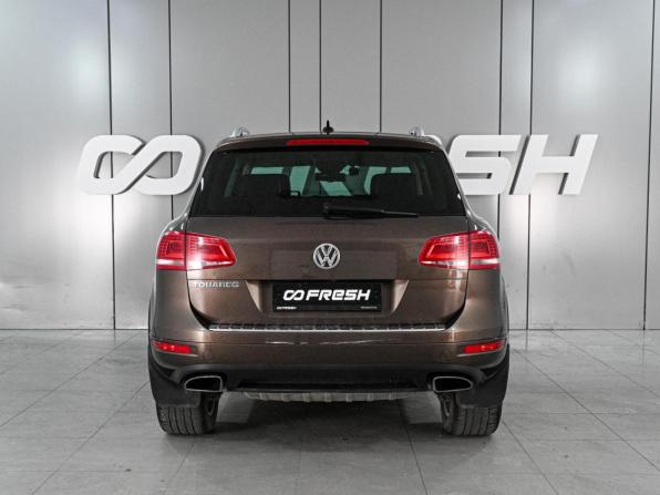 Volkswagen Touareg II с пробегом 2014 года, цена 2 499 000 рублей, 232832 км, внедорожник, Автокод Объявления