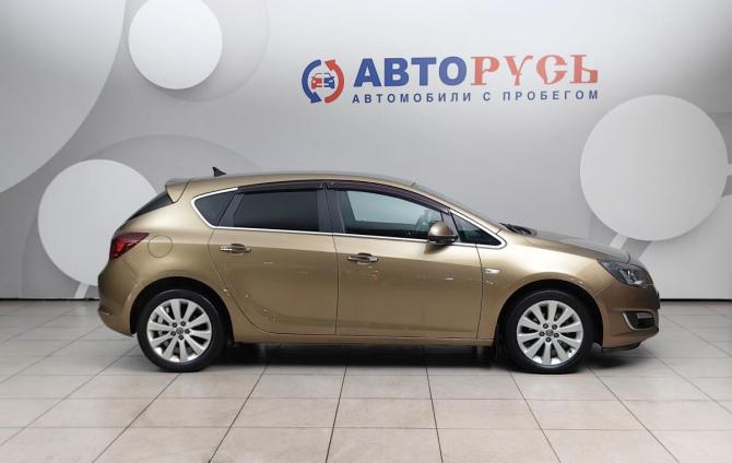 Opel Astra J Рестайлинг с пробегом 2012 года, цена 775 000 рублей, 110000 км, хэтчбек, Автокод Объявления