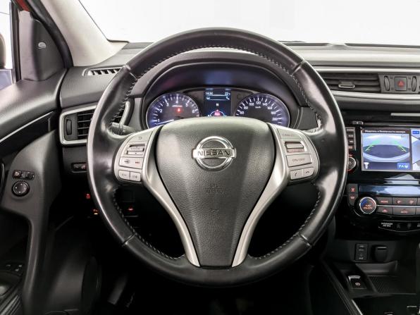 Nissan Qashqai II с пробегом 2017 года, цена 1 835 000 рублей, 76200 км, внедорожник, Автокод Объявления
