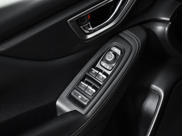 Subaru Forester V с пробегом 2019 года, цена 2 790 000 рублей, 65019 км, внедорожник, Автокод Объявления