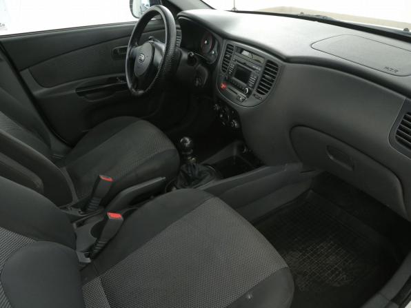 Kia Rio II Рестайлинг с пробегом 2011 года, цена 407 000 рублей, 111600 км, хэтчбек, Автокод Объявления