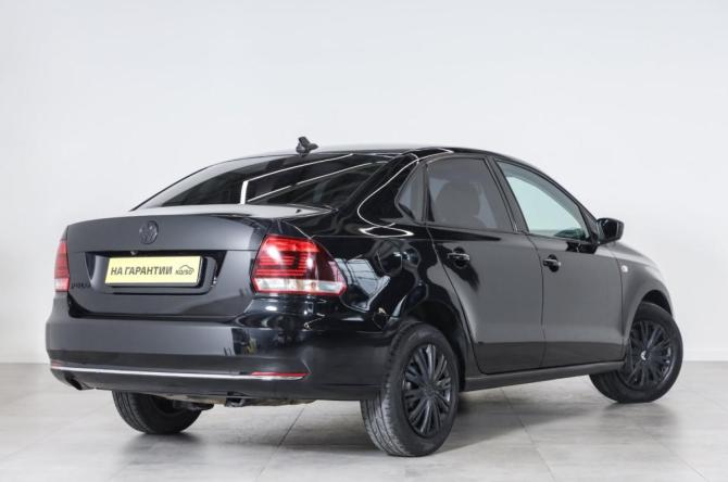 Volkswagen Polo V Рестайлинг с пробегом 2019 года, цена 1 149 000 рублей, 150000 км, седан, Автокод Объявления