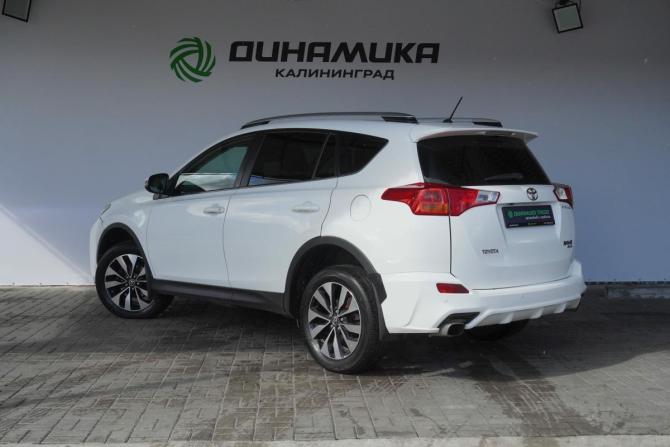 Toyota RAV4 IV (XA40) с пробегом 2015 года, цена 1 790 000 рублей, 215373 км, внедорожник, Автокод Объявления