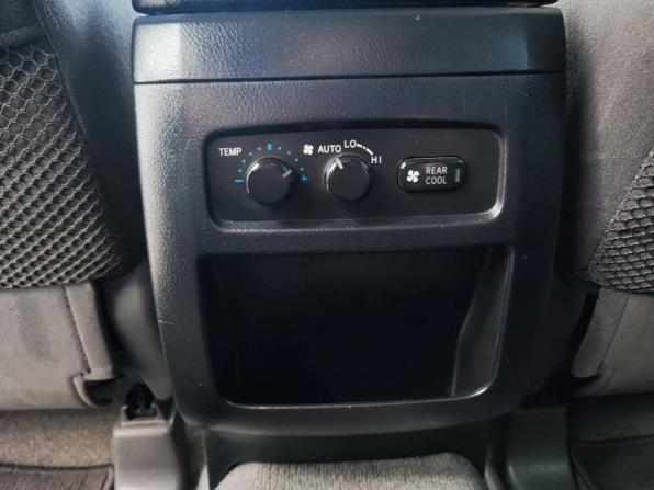 Toyota Land Cruiser Prado 120 Series Рестайлинг с пробегом 2007 года, цена 2 450 000 рублей, 322839 км, внедорожник, Автокод Объявления