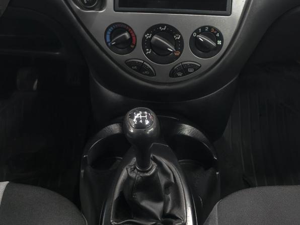 Ford Focus I Рестайлинг с пробегом 2004 года, цена 289 000 рублей, 182000 км, седан, Автокод Объявления